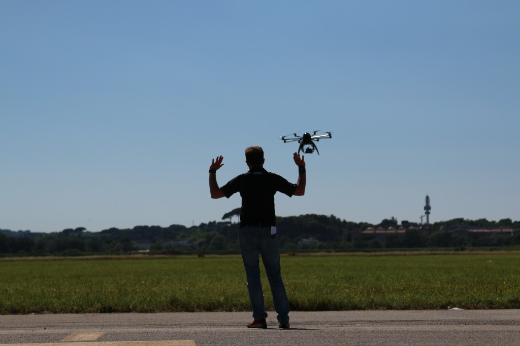 A flight demonstration at Roma Drone 2015. Credit: Dan Gettinger 